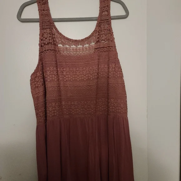 Tank top - Picture 1 of 3